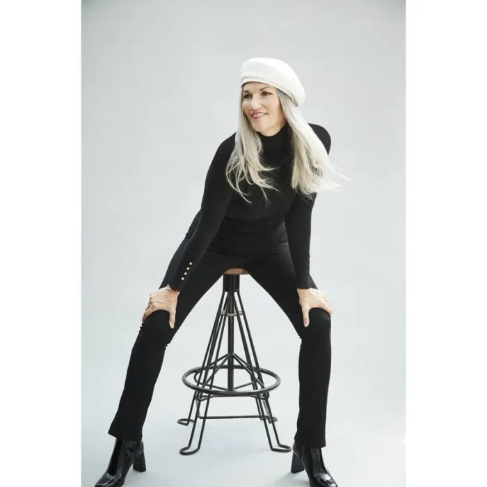 RWandCO Hats Gloves and Scarves BECKA 8211 VEGAN LEATHER BERET HAT Light Grey 8211 Women RWandCO Hats Gloves and Scarves BECKA 8211 VEGAN LEATHER BERET HAT Light Grey 8211 Women