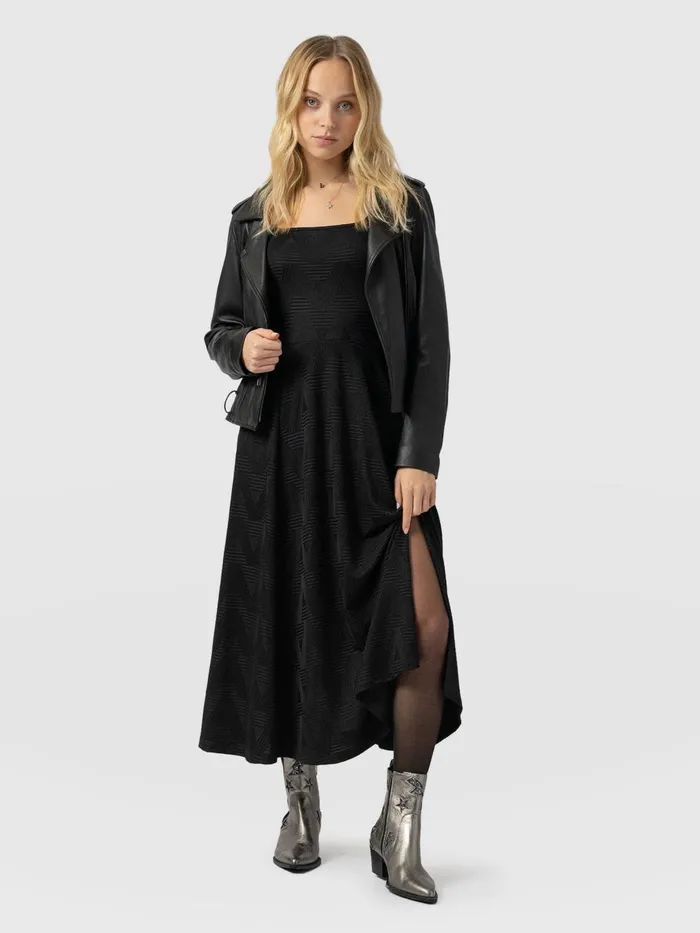 Saint And Sofia Dresses Women Darcey Flared Dress 8211 Black Jacquard Black Jacquard Saint And Sofia Dresses Women Darcey Flared Dress 8211 Black Jacquard Black Jacquard