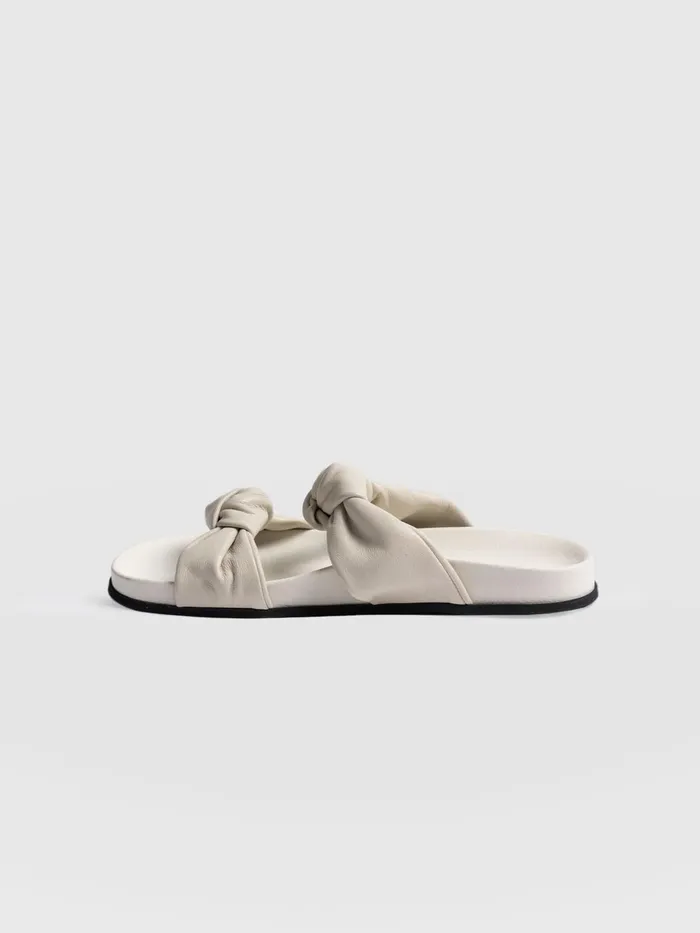 Saint And Sofia Leather Women Kingston Knot Sandal 8211 Cream Cream