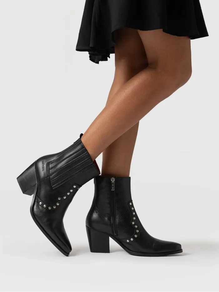 Saint And Sofia Leather Women Texas Studded Boot 8211 Black Black