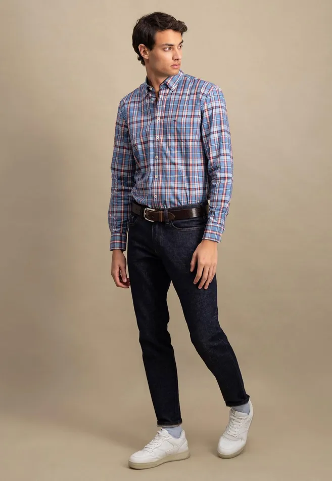Shirts Men FYNCHHATTON Carroted Shirt With Buttondown Collar Cloud Blueflamenavy