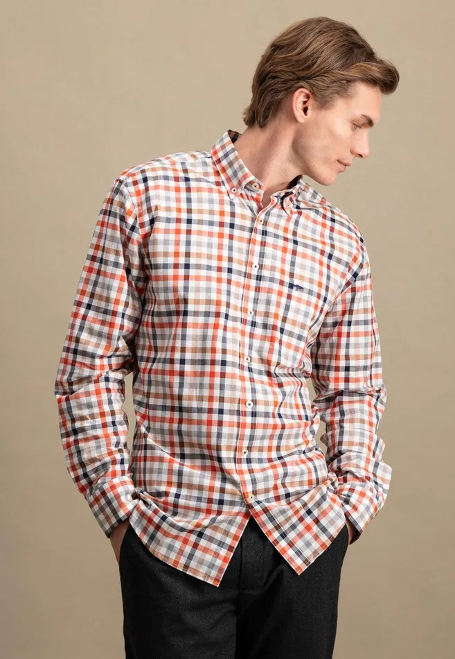 Shirts Men FYNCHHATTON Checked Shirt With Buttondown Collar Rustfuchsiaflamegrass Green