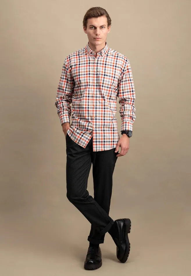 Shirts Men FYNCHHATTON Checked Shirt With Buttondown Collar Rustfuchsiaflamegrass Green