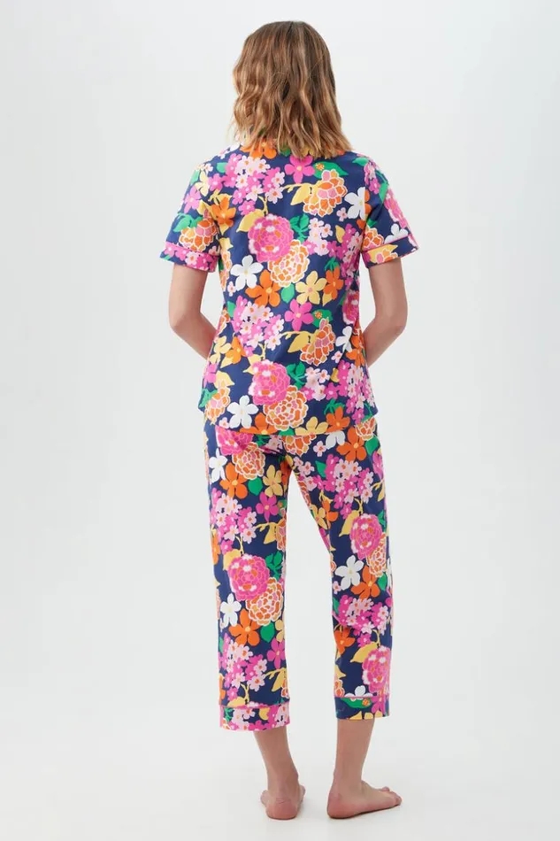 SHOP Trina Turk WOMEN039S SLEEPWEAR GREENHOUSE FLORAL WOMEN039S SHORT SLEEVE CROPPED PANT JERSEY PJ SET