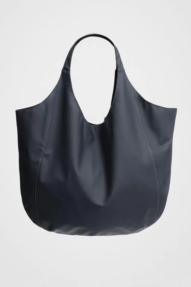 Stutterheim Svea Bag Navy Women Weekend Bags