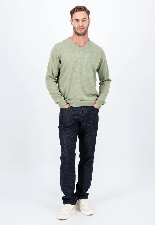 Sweater Men FYNCHHATTON Cotton Knitting Sweater With Vneckline Vibrant Bluenew Dijonrustruby Redflamepale Blushfuchsiadark Teal