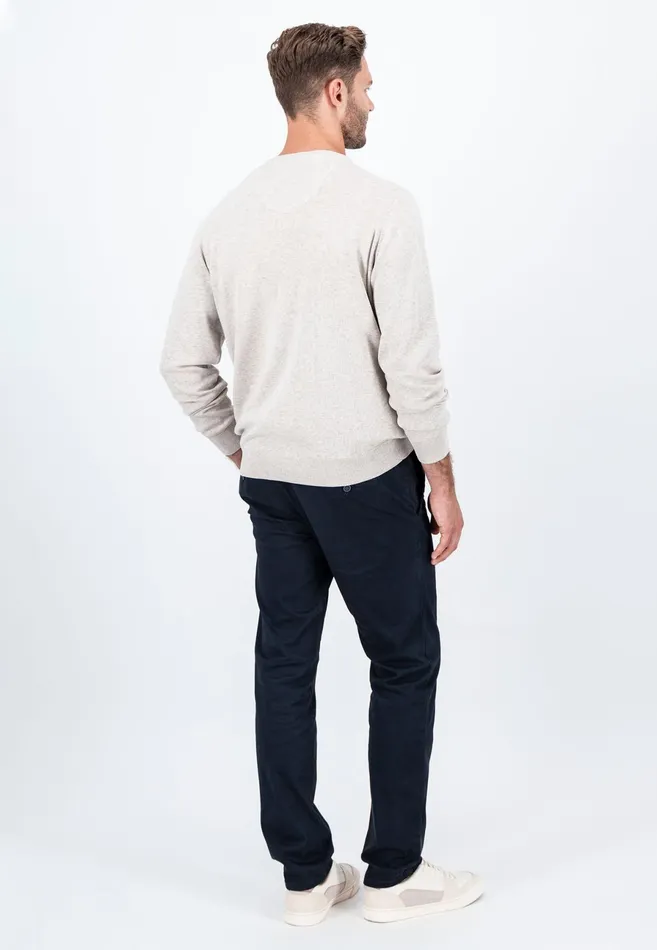 Sweater Men FYNCHHATTON Cotton Knitting Sweater With Vneckline Vibrant Bluenew Dijonrustruby Redflamepale Blushfuchsiadark Teal
