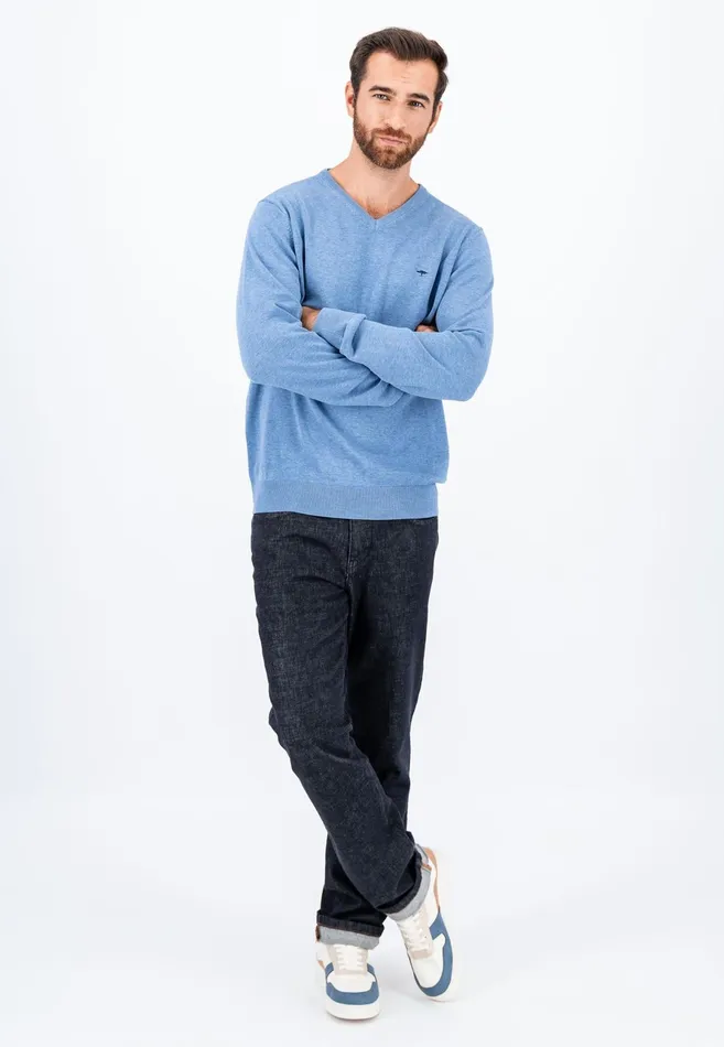 Sweater Men FYNCHHATTON Cotton Knitting Sweater With Vneckline Vibrant Bluenew Dijonrustruby Redflamepale Blushfuchsiadark Teal