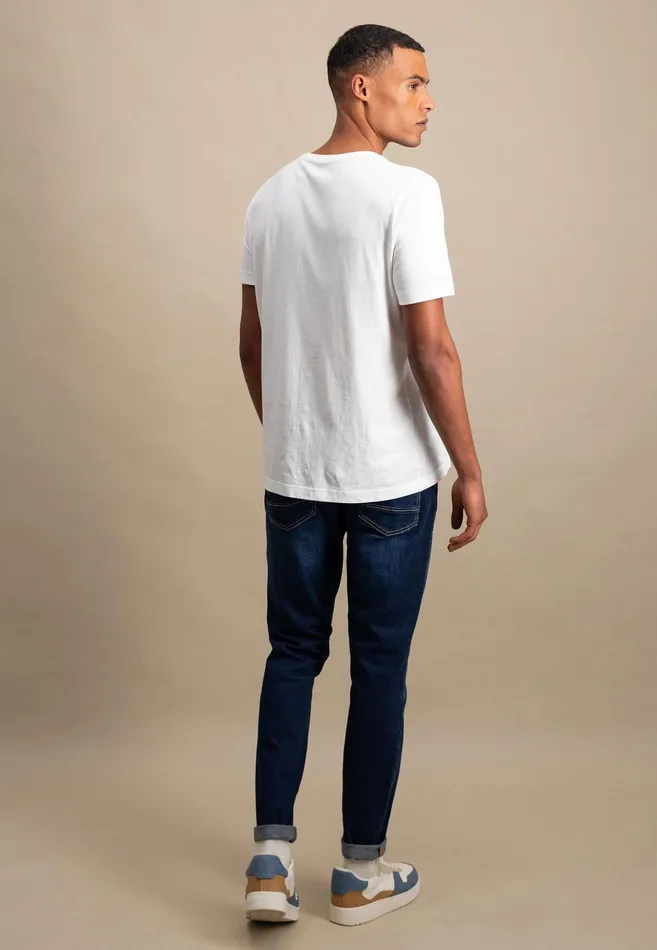 Tshirts Men FYNCHHATTON Basic Tshirt With A Round Neckline Whitepacificmidnightasphaltnavyblack