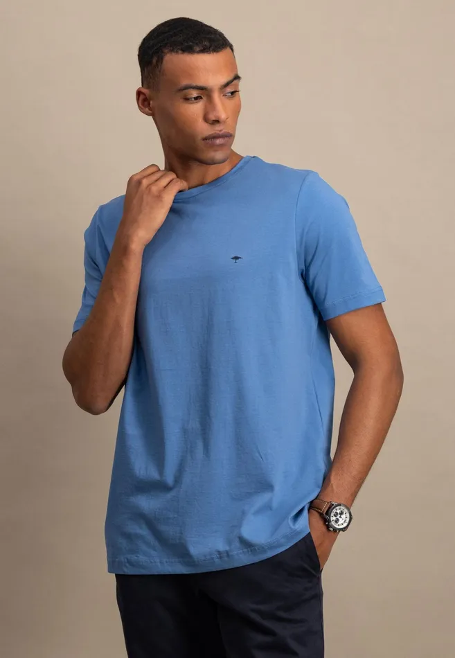 Tshirts Men FYNCHHATTON Basic Tshirt With A Round Neckline Whitepacificmidnightasphaltnavyblack