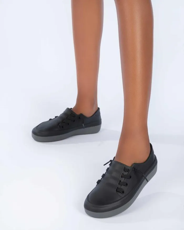 Ulitsa Blackblack Women Melissa Sneakers