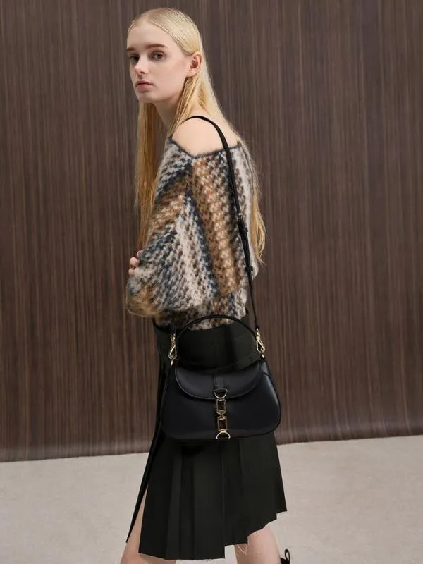Women Agatha ChainAccent Hobo Bag 8211 Black CHARLES and KEITH Hobo Bags
