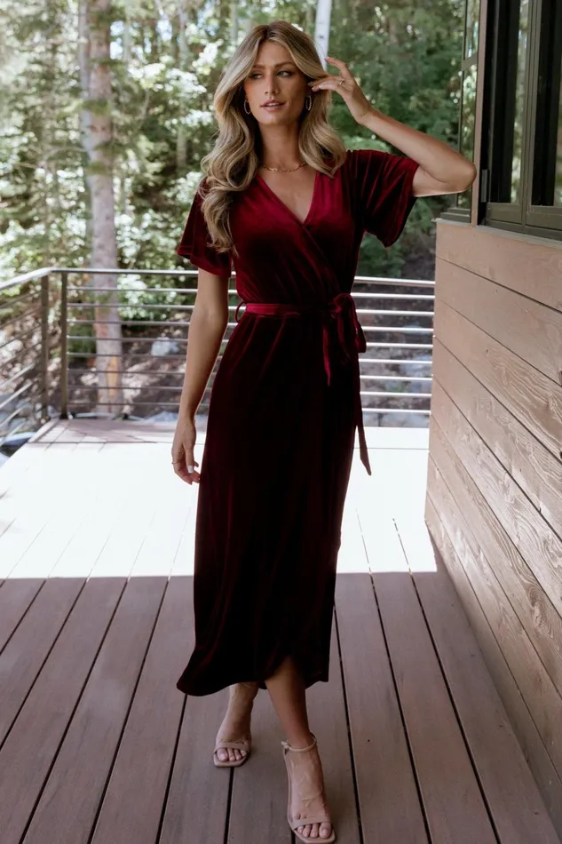 Women Bump Friendly Baltic Born Nadine Velvet Midi Dress Merlot