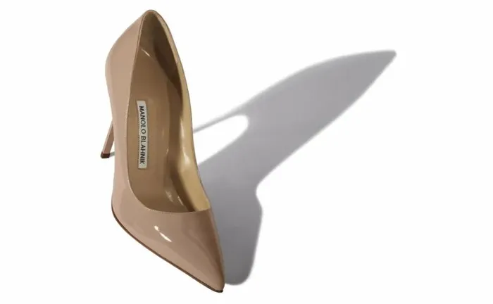 Women Dark Blush Patent Leather Pointed Toe Pumps Manolo Blahnik Pumps