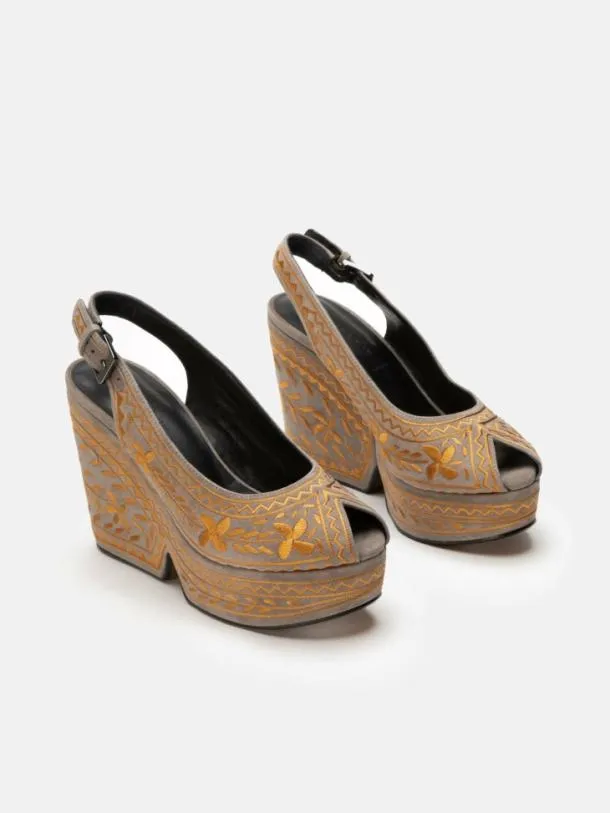 Women DYLYA Stone Clergerie Wedges