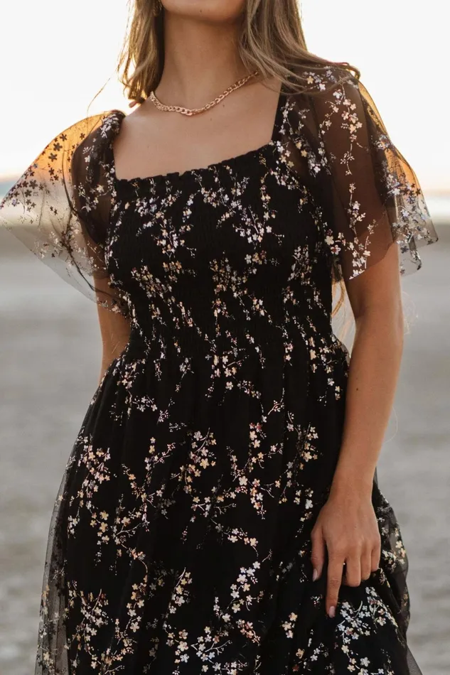 Women Embellished Sequin Baltic Born Cassandra Tulle Maxi Dress Metallic Black