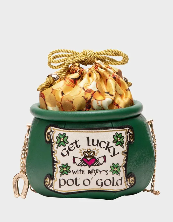 Women KITSCH GET LUCKY CROSSBODY GREEN Betsey Johnson