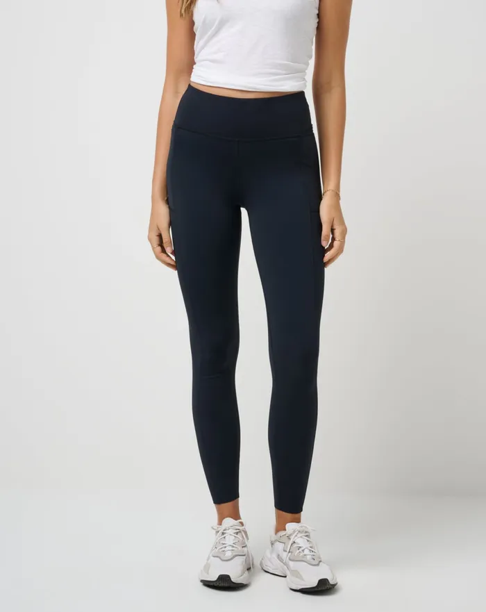 Women Leggings TravisMathew WHERE IT COUNTS LEGGING Black