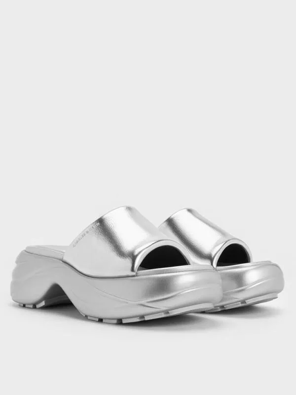 Women Metallic WideStrap Curved Platform Sports Sandals 8211 Silver CHARLES and KEITH Sandals