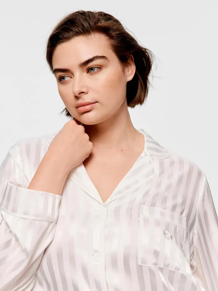 Women PA Plus White Stripe Chic Satin Long Sleeve Pj Set White Peter Alexander Satin Women PA Plus White Stripe Chic Satin Long Sleeve Pj Set White Peter Alexander Satin