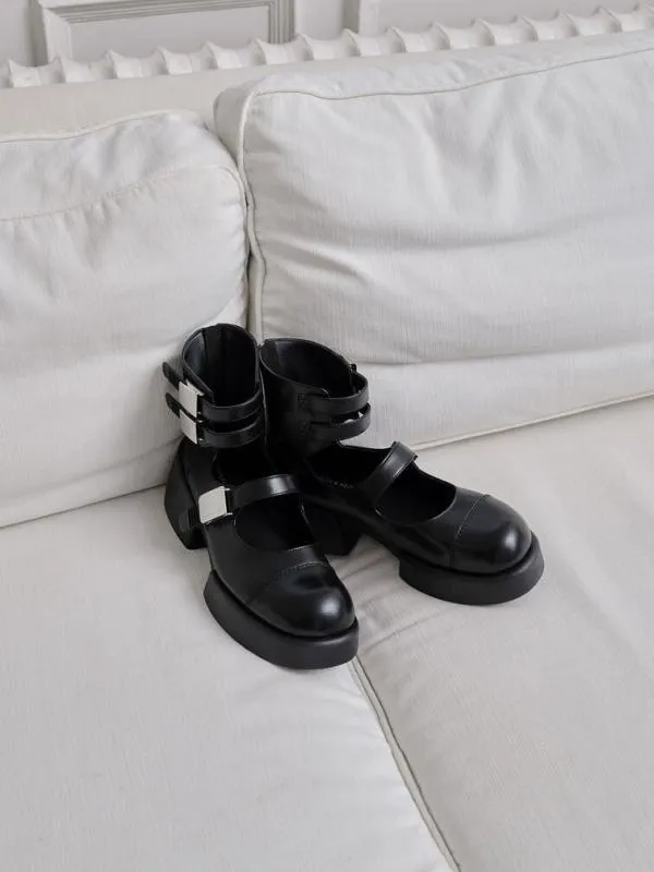 Women Robbie AnkleStrap Mary Jane Boots 8211 Black CHARLES and KEITH Boots