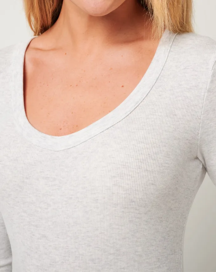 Women Shirts and Tops TravisMathew CLOUD RIB LONG SLEEVE TOP Heather Light Grey Women Shirts and Tops TravisMathew CLOUD RIB LONG SLEEVE TOP Heather Light Grey