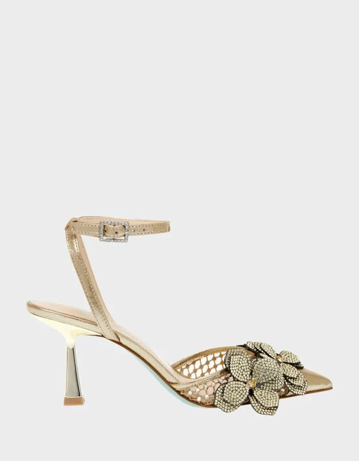 Women SOFYA GOLD Gold Betsey Johnson