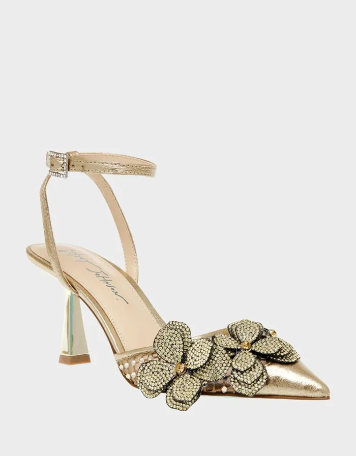 Women SOFYA GOLD Gold Betsey Johnson