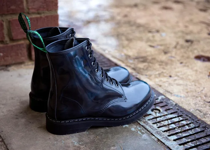 Women Solovair Derby Boots Navy RubOff 8 Eye Derby Boot