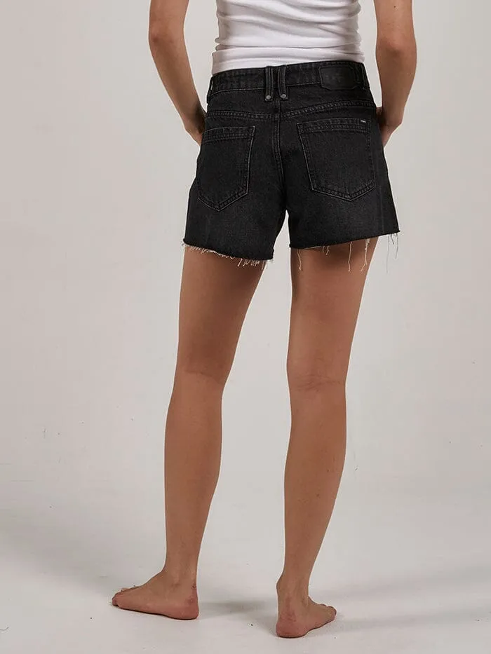 Womens Erica Mid Rise Short Smoke Black Thrills Denim Shorts